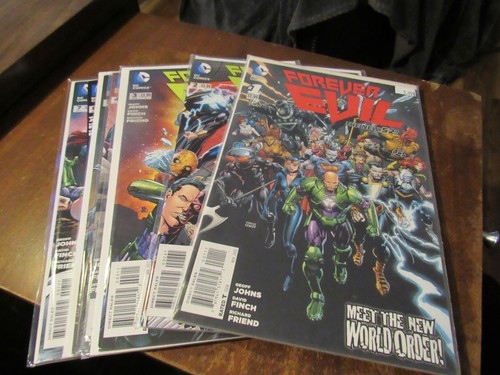 Forever evil 5 - forever, #1
